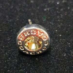 COACH SINGLE EARRING